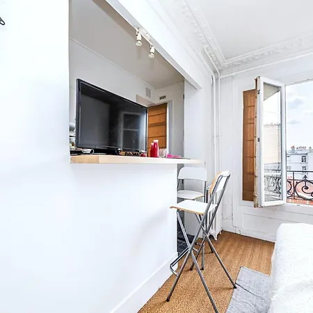 Cosy Et Equipe 17 - Ii * Παρίσι